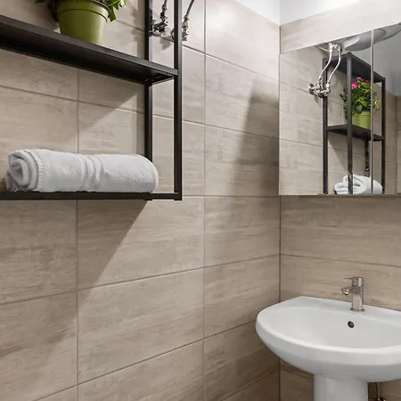 Apartment Colosseum Street Haven *