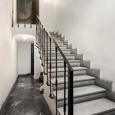 Apartment Colosseum Street Haven Rom