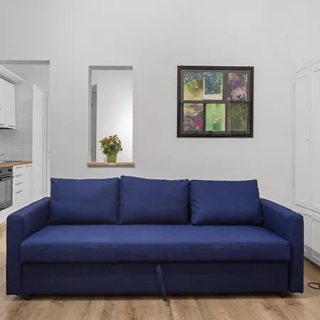 Colosseum Street Haven Apartman *
